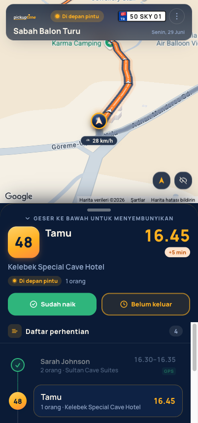 Aplikasi pengemudi: layar rute gelap dengan perhentian berikutnya dan peta langsung