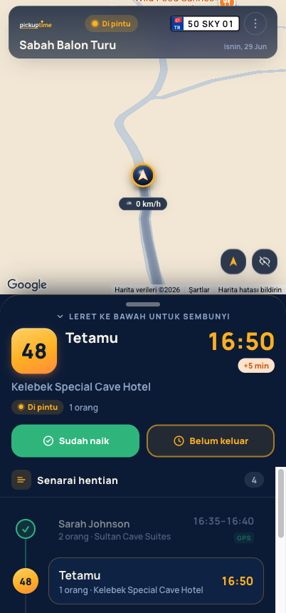 Aplikasi pemandu: skrin laluan gelap dengan hentian seterusnya dan peta langsung